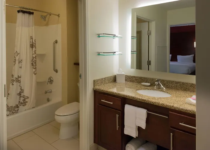 By Marriott South Springfield