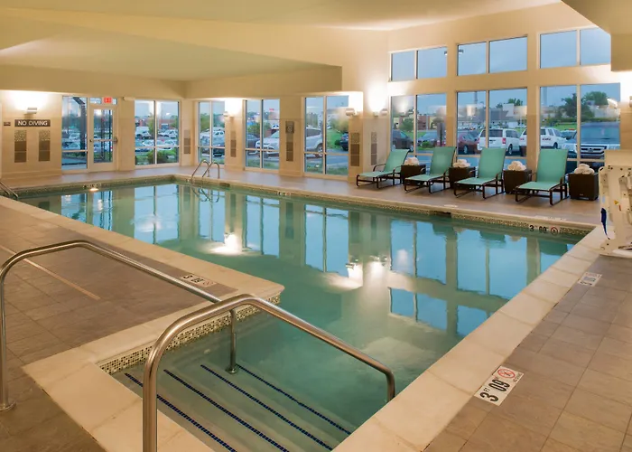 Hotel By Marriott South