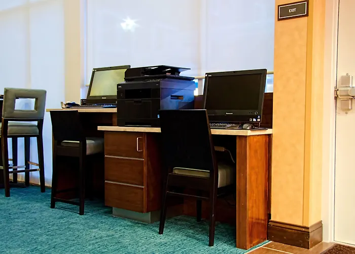 By Marriott South Hotel Springfield
