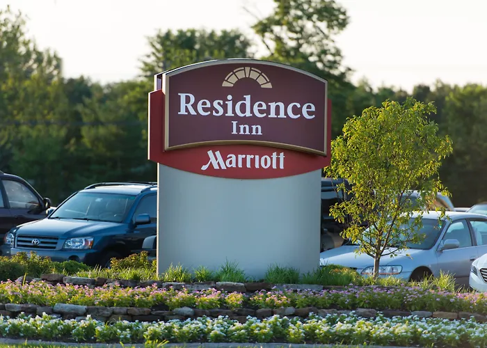 Hotel By Marriott South