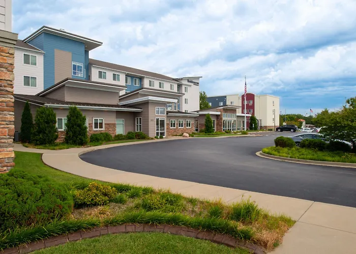 Hotel By Marriott South