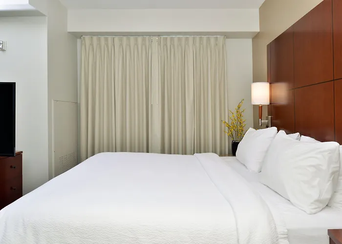 By Marriott South Springfield