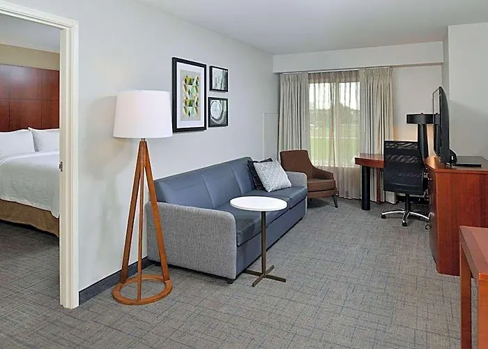 By Marriott South 3*